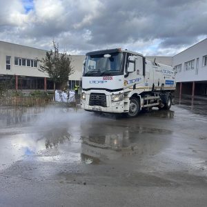 Balayeuses Arroseuses