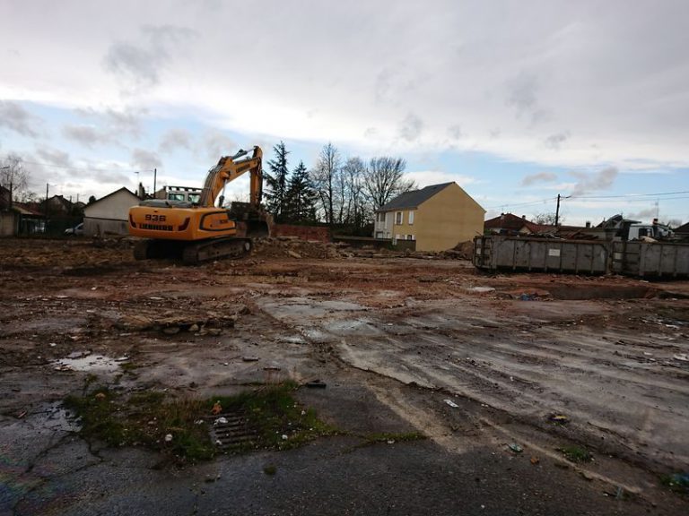 TremblayenFrance 93 LTDTP Terrassement Démolition Travaux Publics Location 77